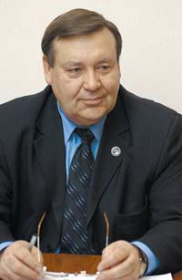 АЛЕКСАНДР ЛУКЬЯНОВ