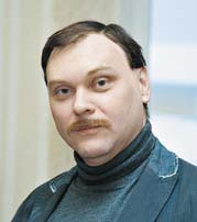 АНДРЕЙ ЛАЗАРЕВ